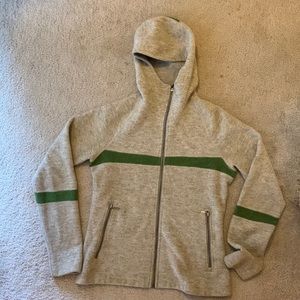 Ibex Women’s Hoodie size Small Grey